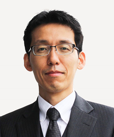 支部長半井 健一郎